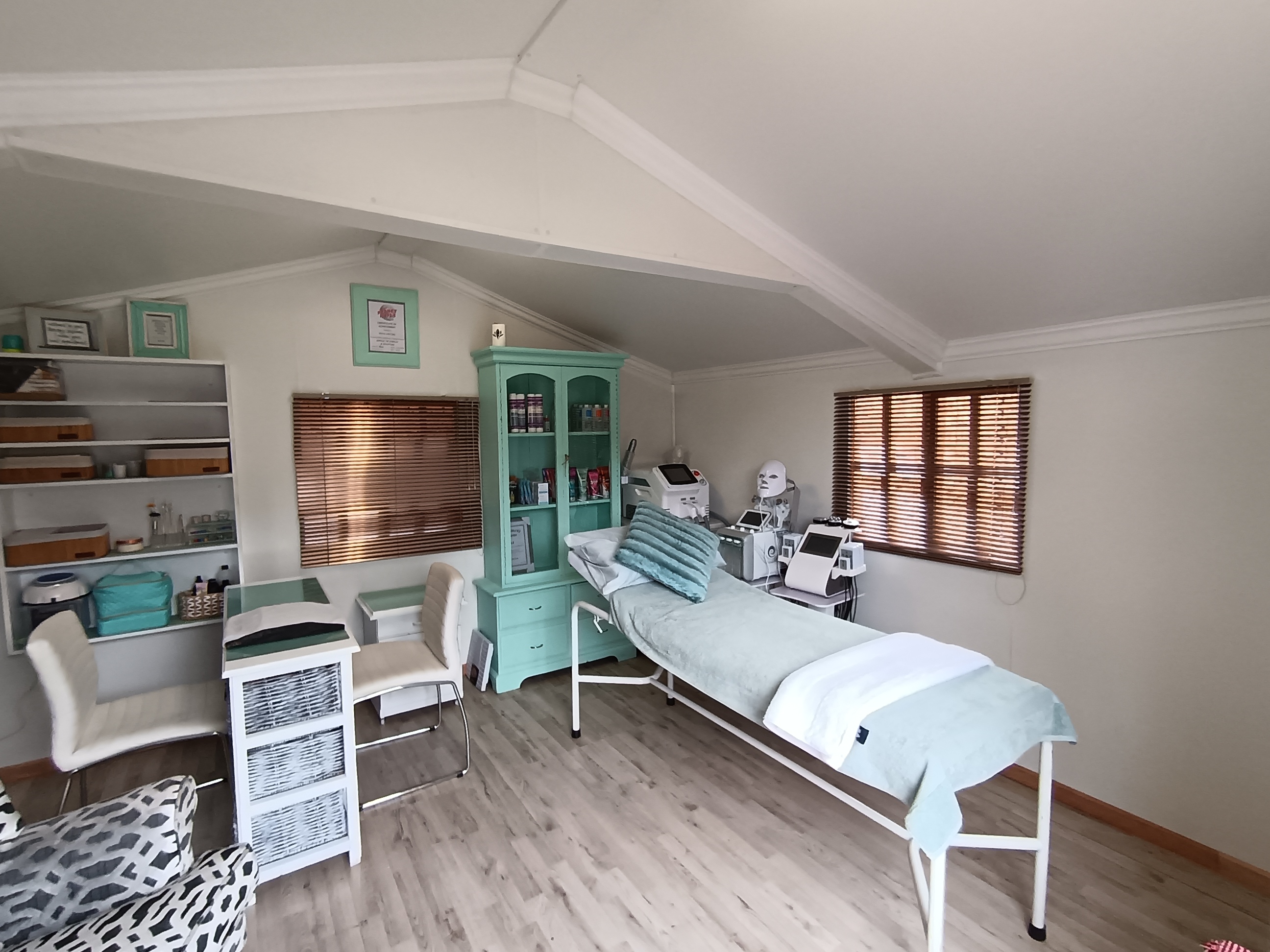 ARJAY Beauty Lounge Gallery 2